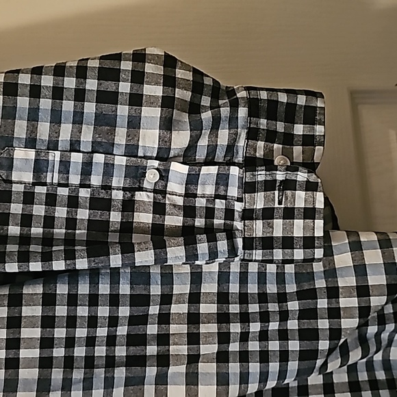 MENS SHIRT - Picture 2 of 6